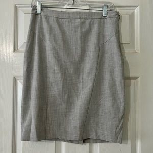 Knee length gray business skirt
